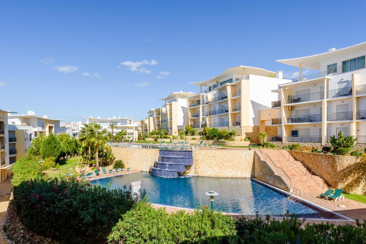 Bnb Homes Ocean View Apartment With Huge Sunny Terrace, 2 Swimming Pools & Tennis Court Albufeira Zewnętrze zdjęcie