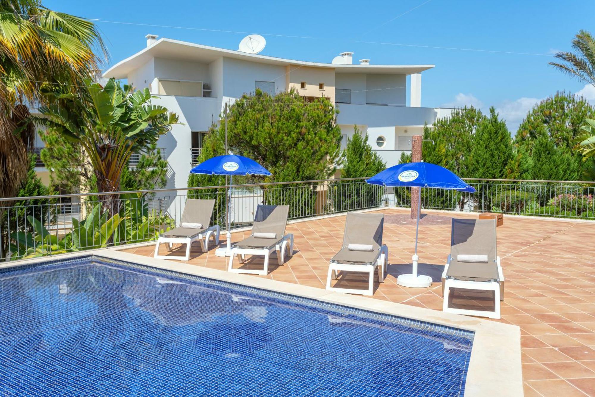 Bnb Homes Ocean View Apartment With Huge Sunny Terrace, 2 Swimming Pools & Tennis Court Albufeira Zewnętrze zdjęcie